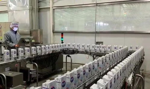 上海市民 你們果然帶著物資來了 京東小哥 我對(duì)上海有信心 盒馬 一起為老人盡份心